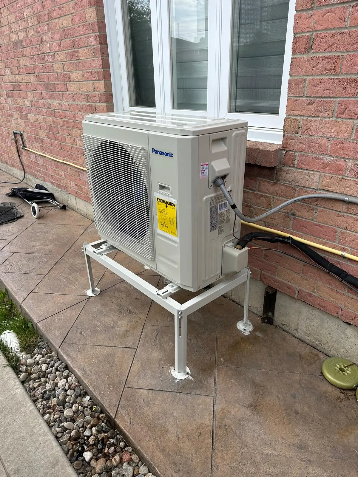 This is a random alt